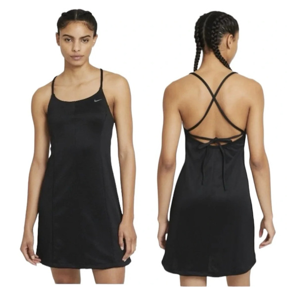 Nike | Women’s Icon Clash Dress, XL - Picture 1 of 8